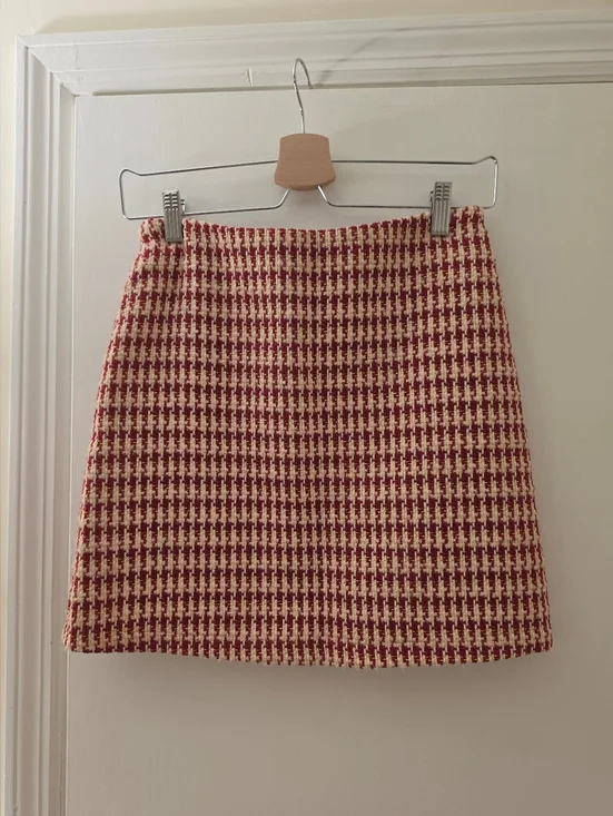 WD.NY Red and Cream Houndstooth Mini Skirt - Picture 3 of 5